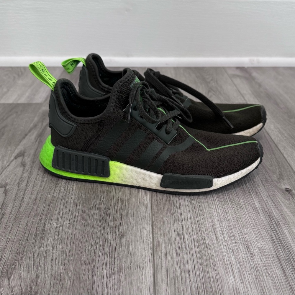 adidas Star Wars x NMD_R1 'Yoda size‎ 7 mens